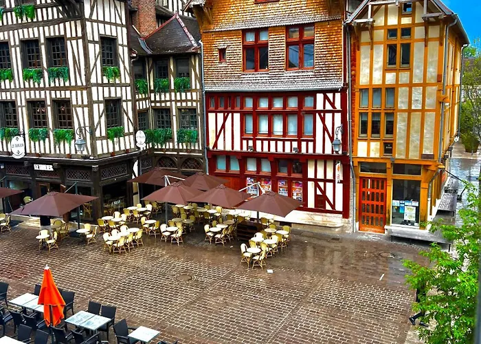 Coeur Du Centre Ville, Prestation Avec Parking Gratuit